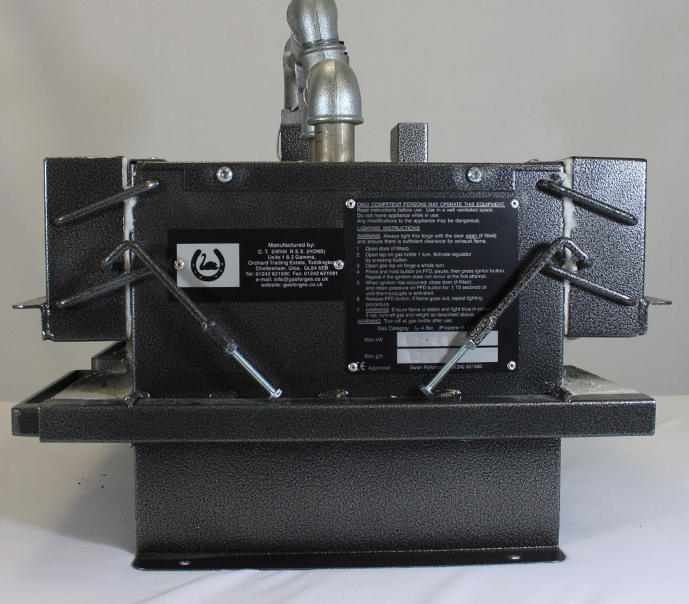 Forge Swan Forgia Maniscalco Due Porte_2