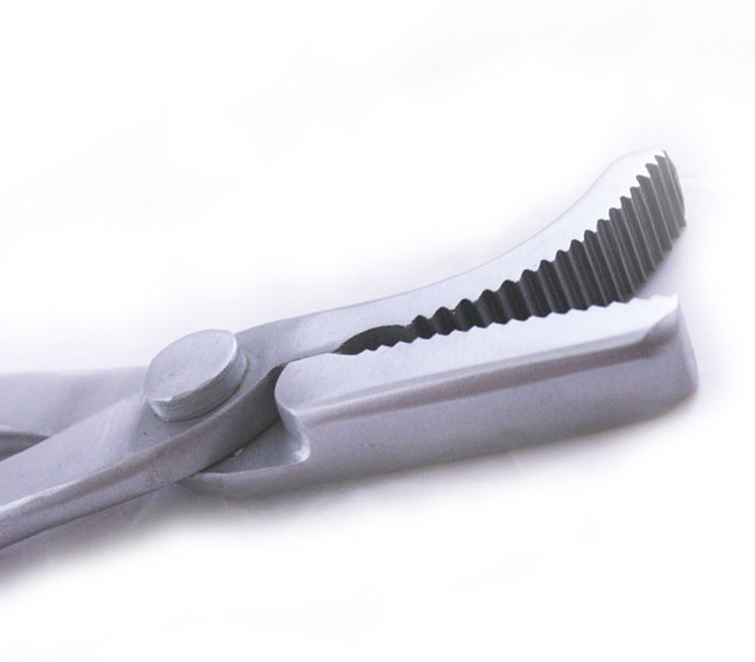 Tenaglia Maniscalco Tirachiodi_2